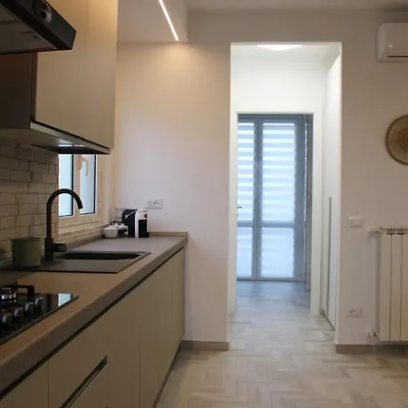 Gf 3 Apartment Varazze